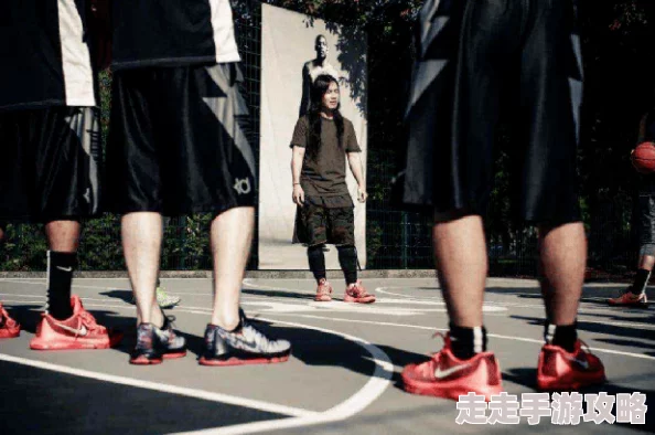 决胜巅峰勇士战靴鼓舞,探秘顶级运动装备魅力 决胜巅峰勇士战靴鼓舞,探秘顶级运动装备魅力